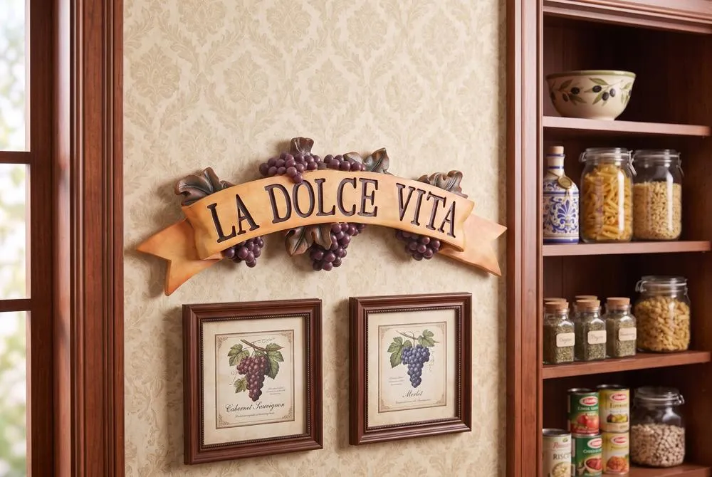 La Dolce Vita Italian Sign Grape Wall Sculpture