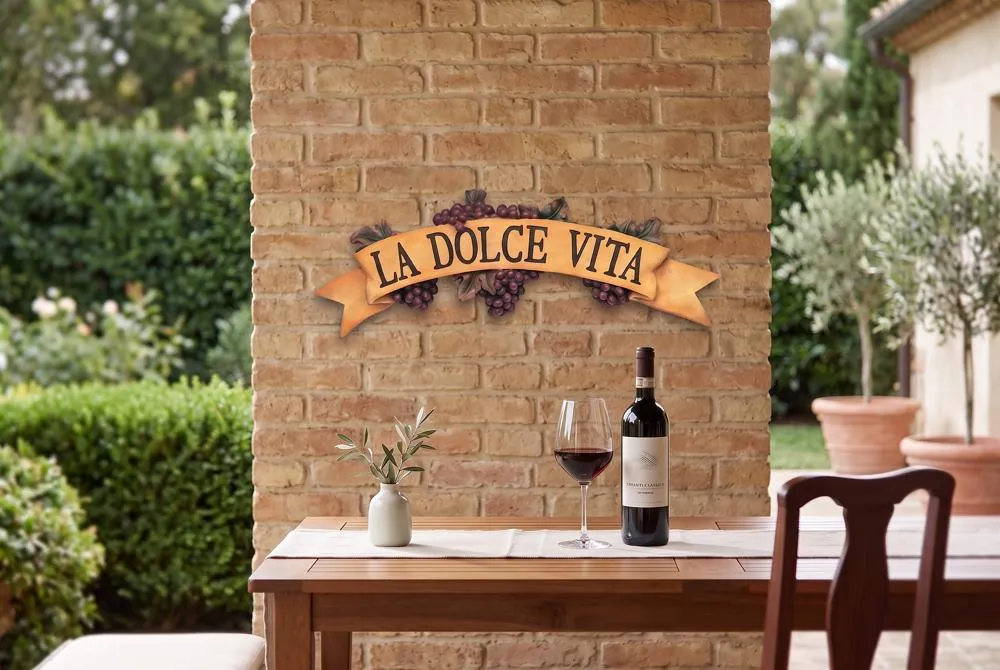 La Dolce Vita Italian Sign Grape Wall Sculpture