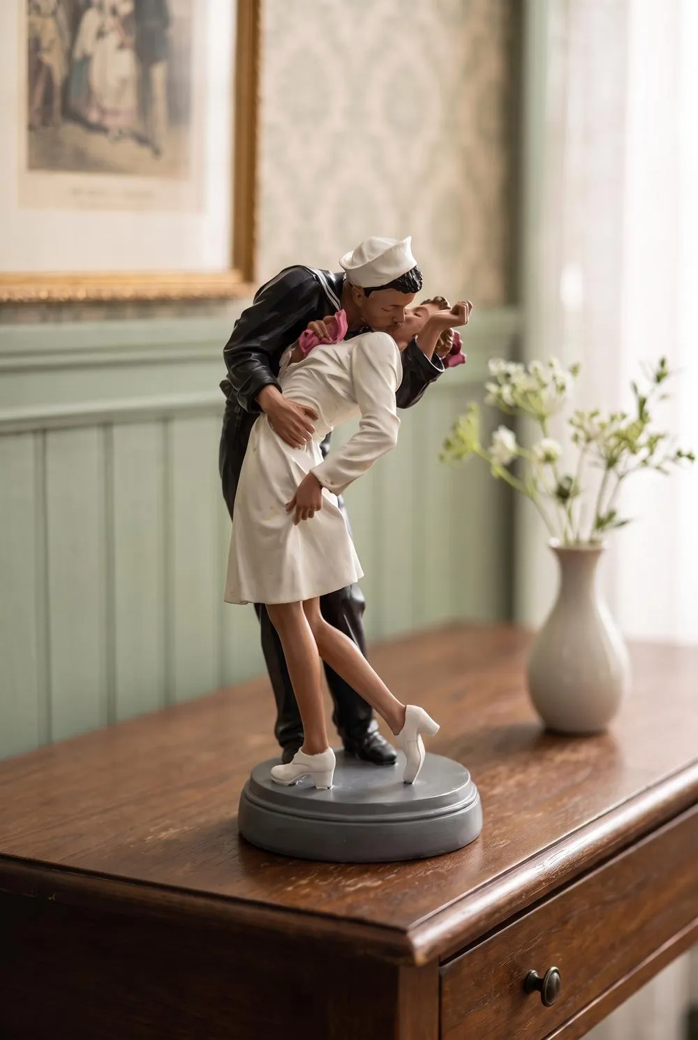 Inspired by the Moment WWII Lovers Statue: Small, Full Color Finish