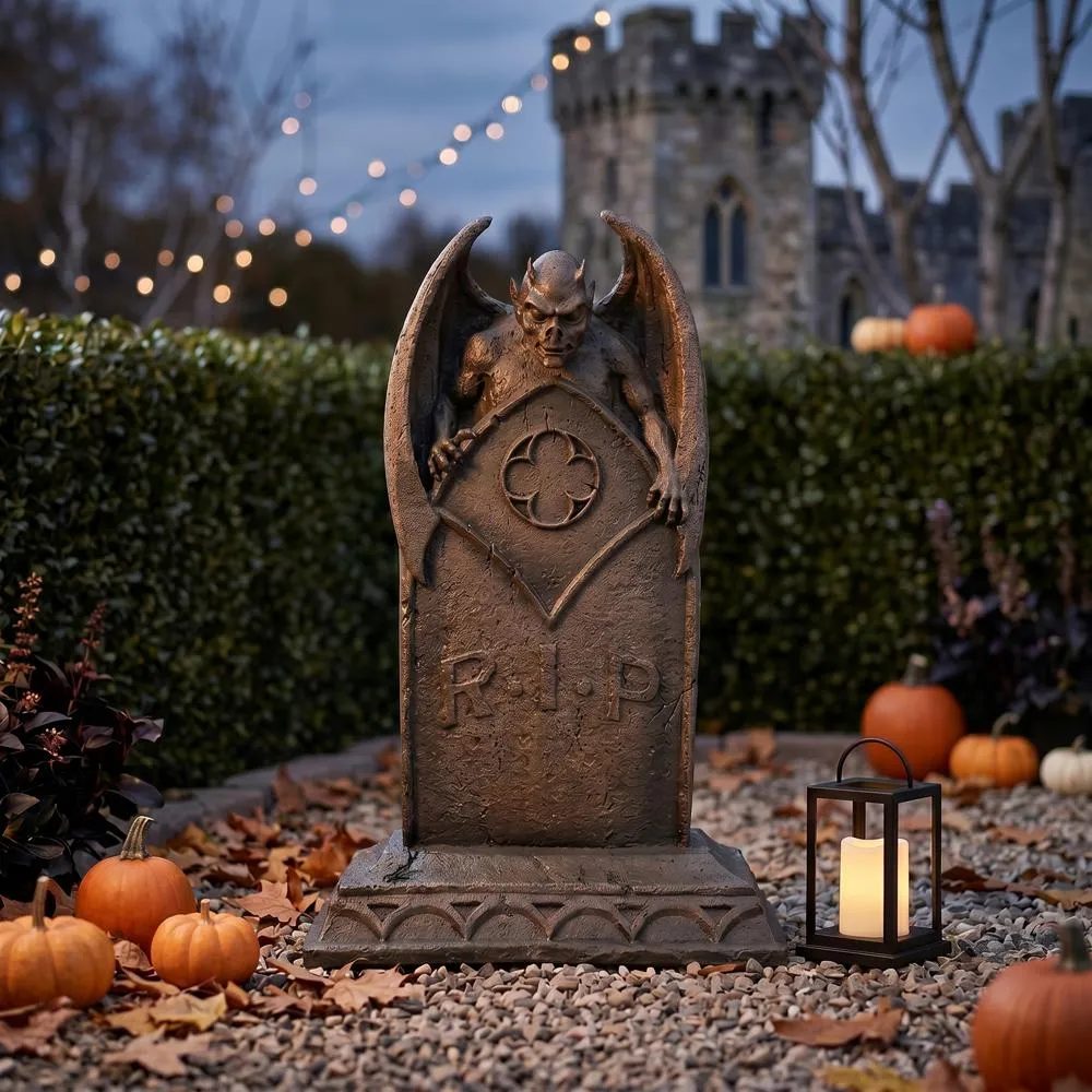 Vampire Demon Tombstone Statue: Each