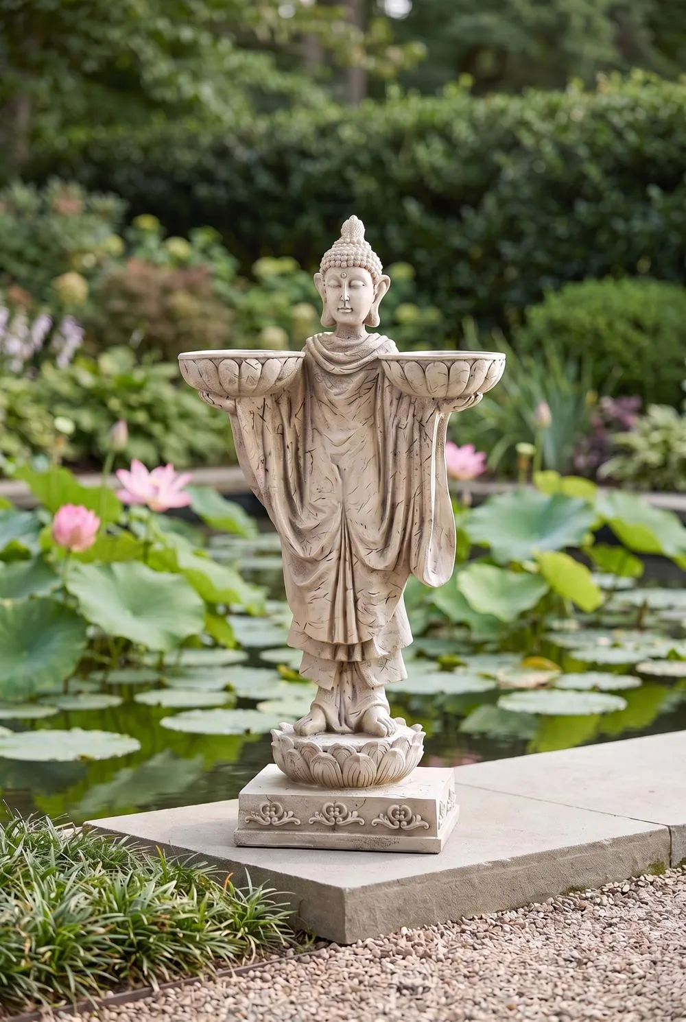 Avalokitesvara Buddha Garden Statue