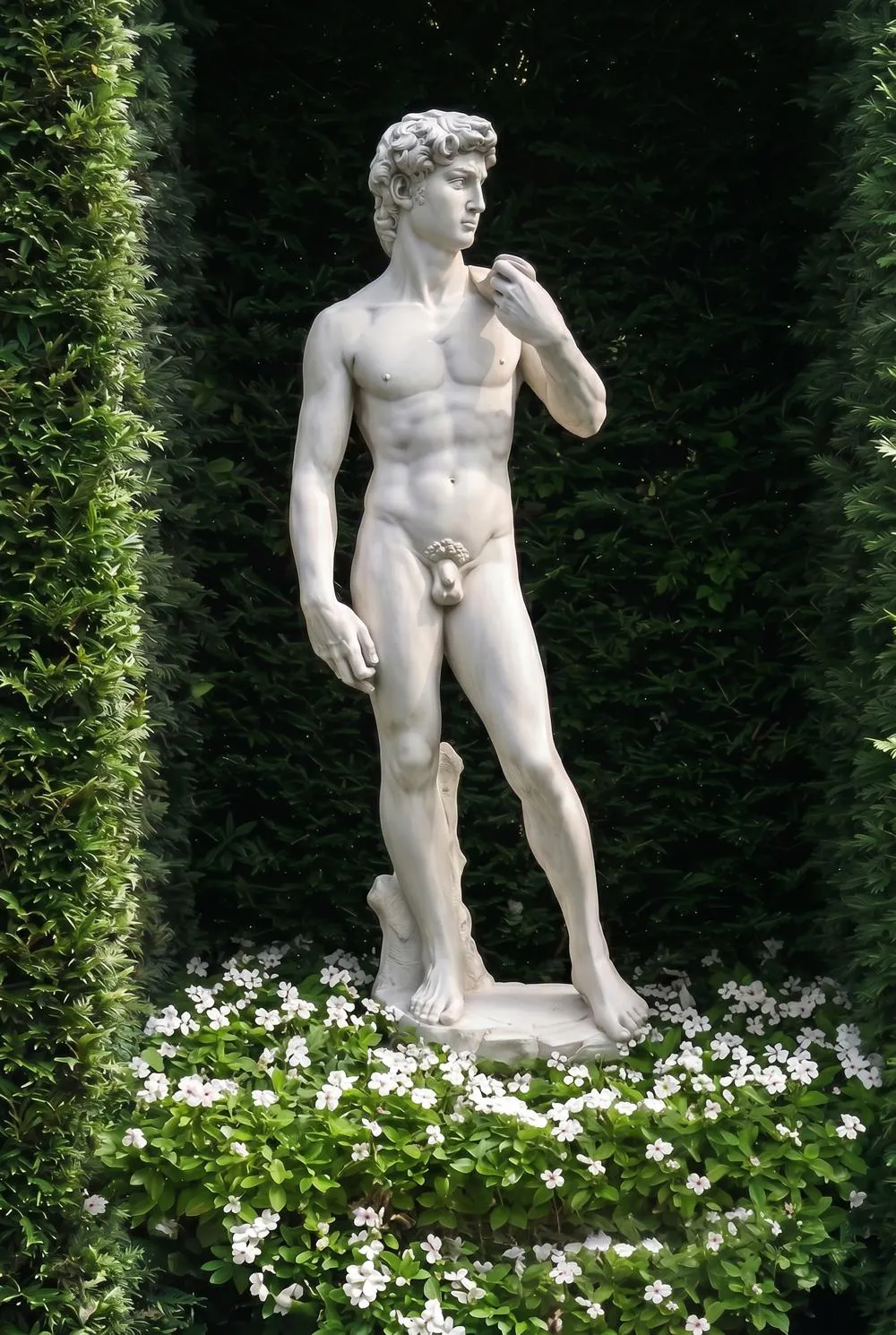 David Grande Garden Statue