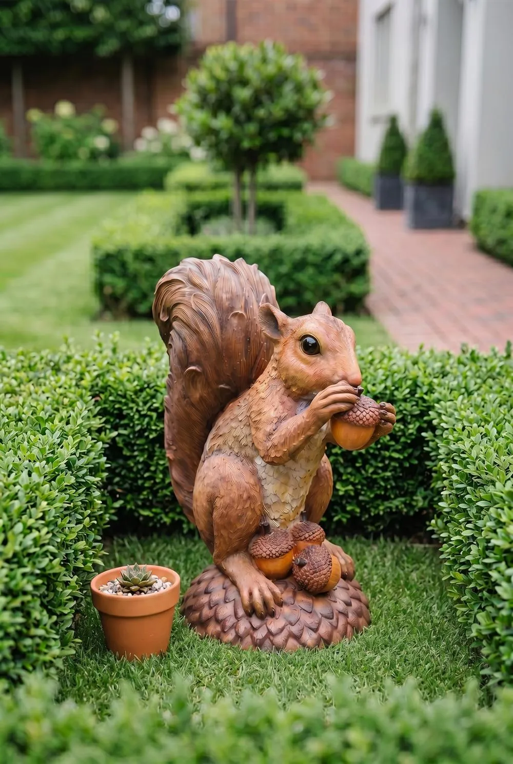 Wirral the Enormous Squirrel Statue