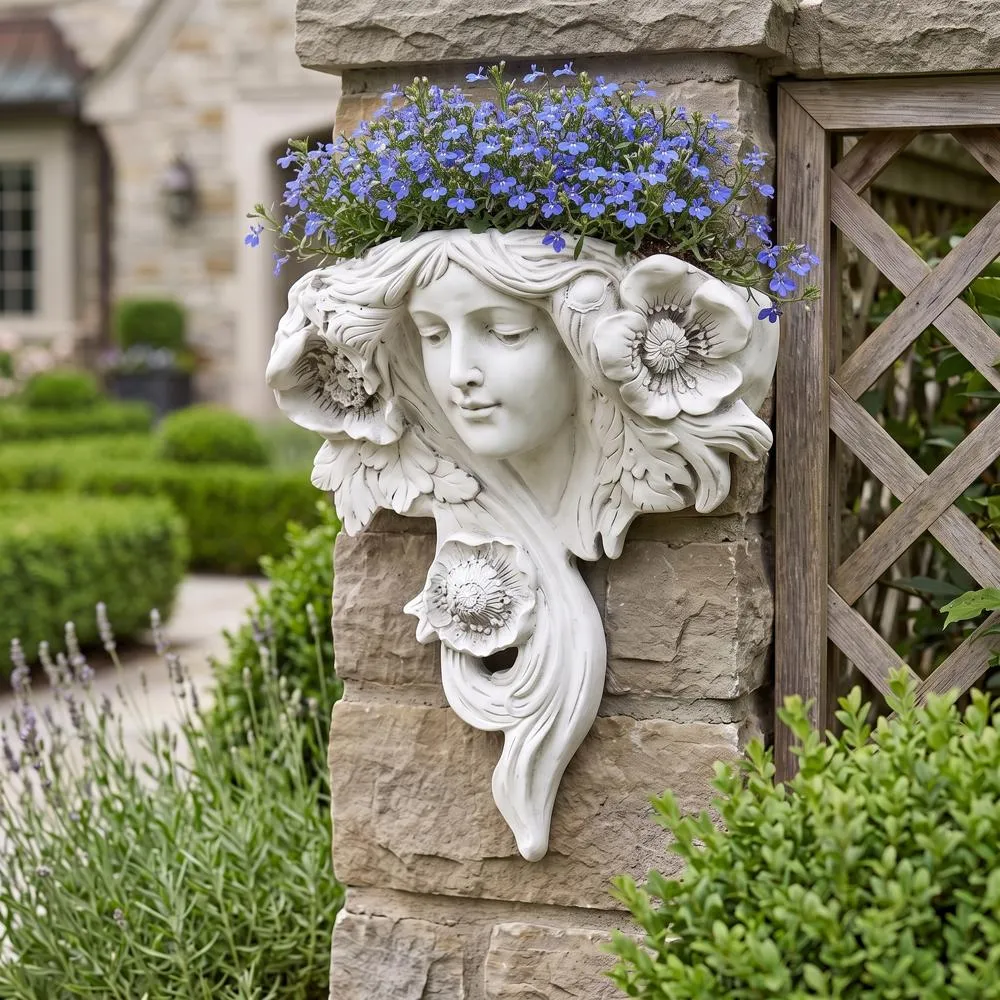 French Greenmen Planter Wall Sculpture: Le Etoile