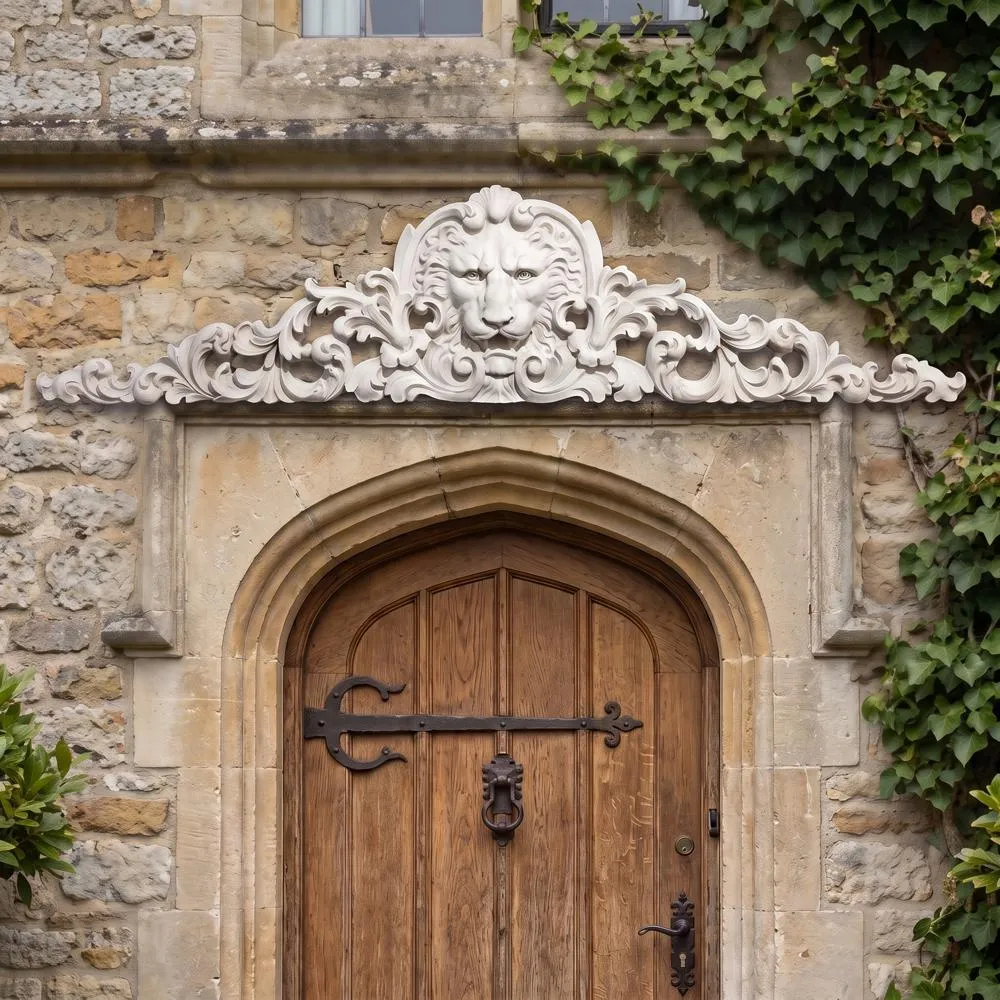 Remoulage Lion Sculptural Wall Pediment