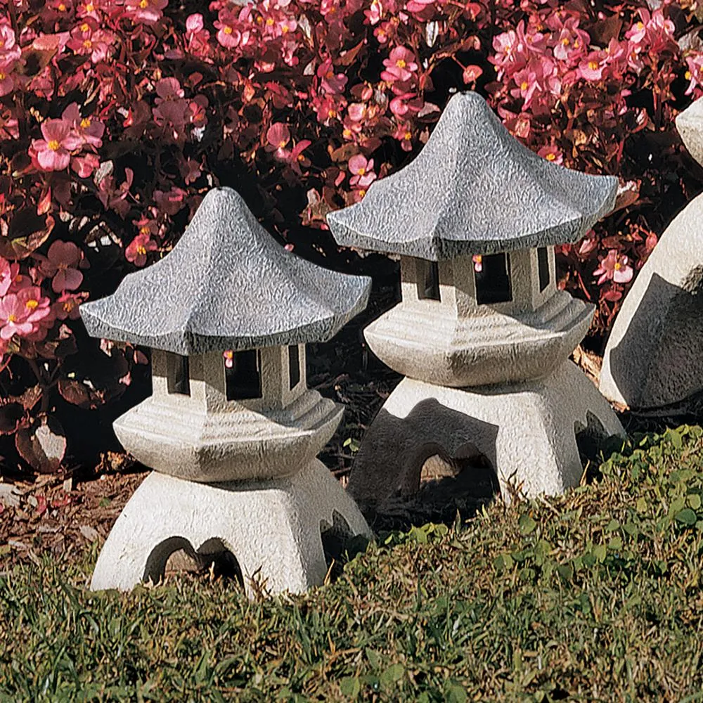 Asian Temple Pagoda Lantern Statue: Set of Two Medium