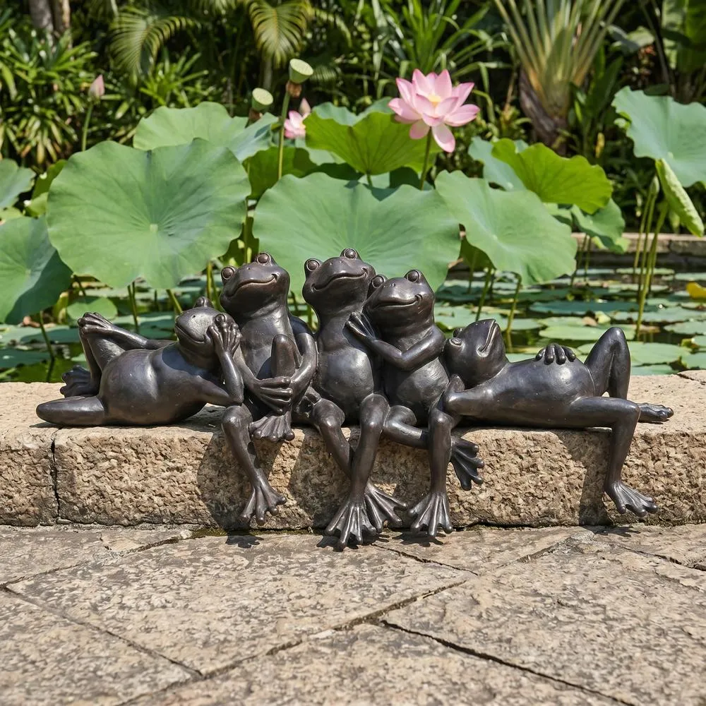 Lazy Daze Knot of Frogs Sill Sitters
