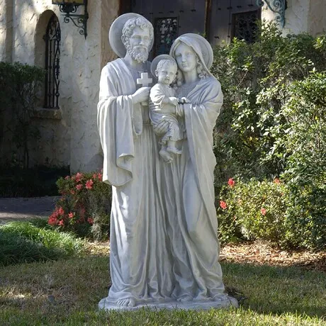 The Holy Family Statue: Estate