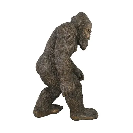 Bigfoot the Garden Yeti Statue: Life-Size