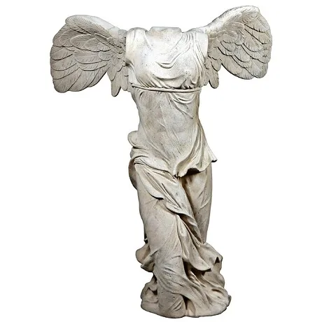 Nike of Samothrace Statue: Grande