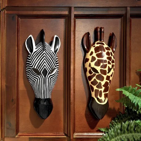 Tribal-Style Animal Mask Wall Sculpture: Giraffe