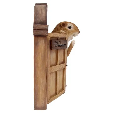 Garden Greetings Squirrel Welcome Sign Tree House Door Sculpture